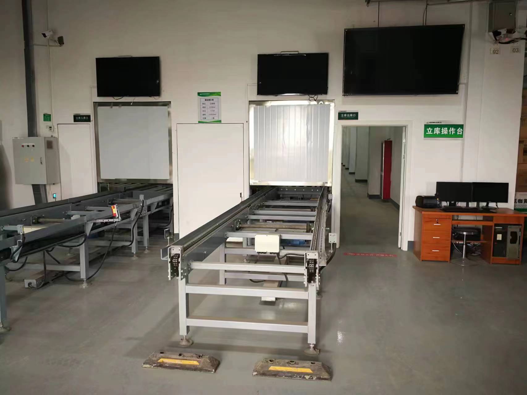 什么是托盤(pán)輸送機(jī)？它有哪些特點(diǎn)？